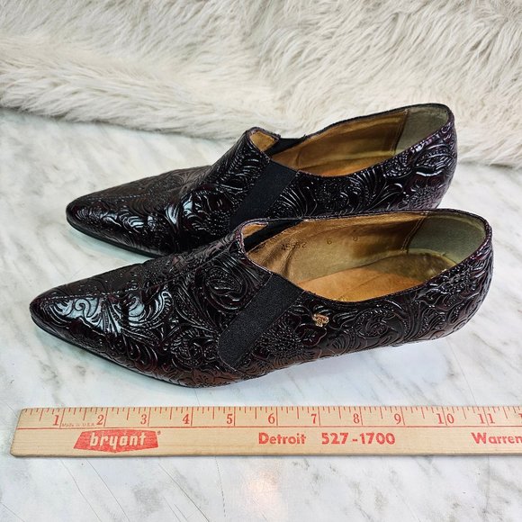 VTG Pertti Palmroth Women's Burgundy Leather Embossed Point Toe Ankle Boots 6 - Picture 3 of 15